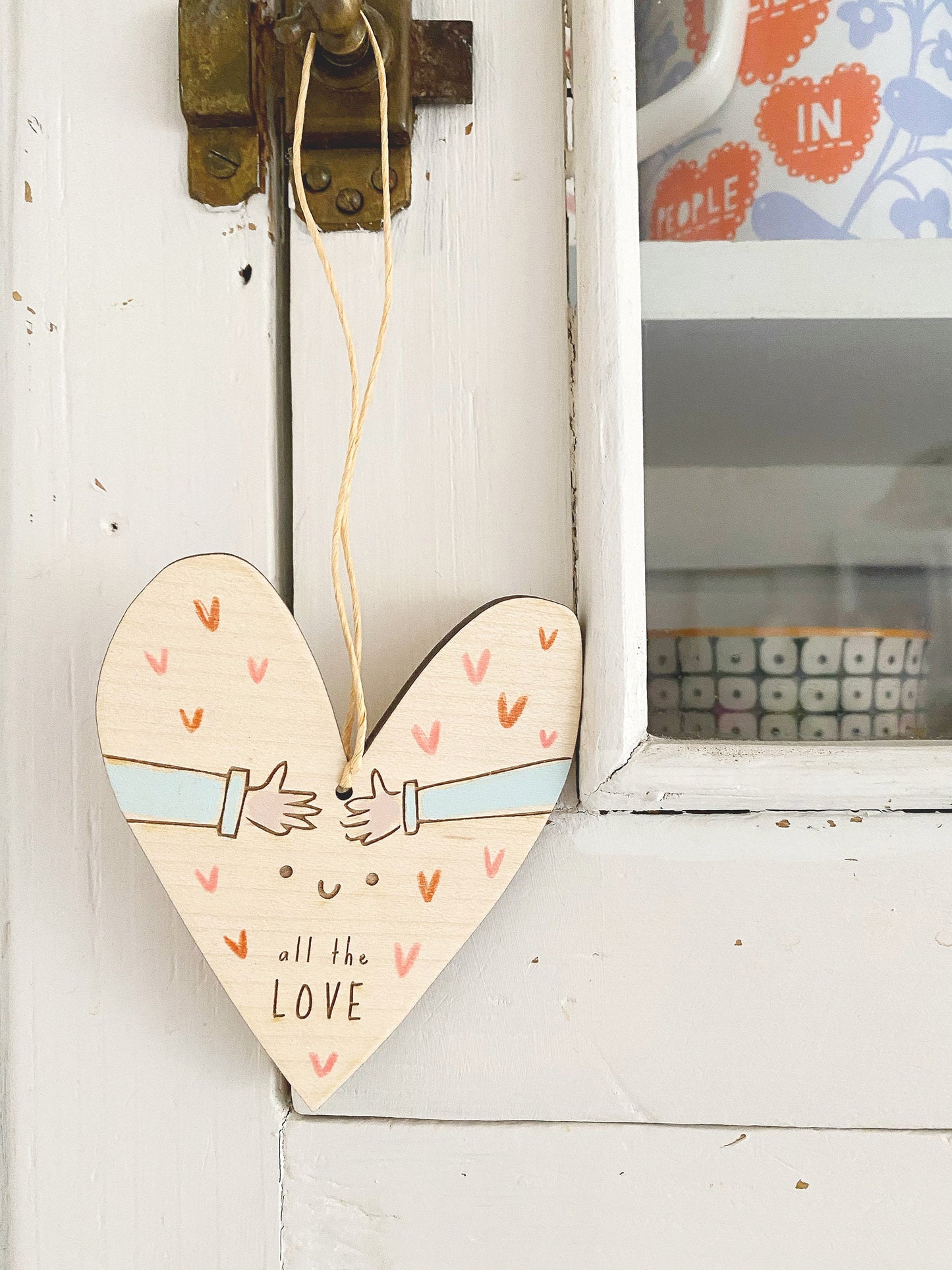 Wooden hug heart keepsake decoration