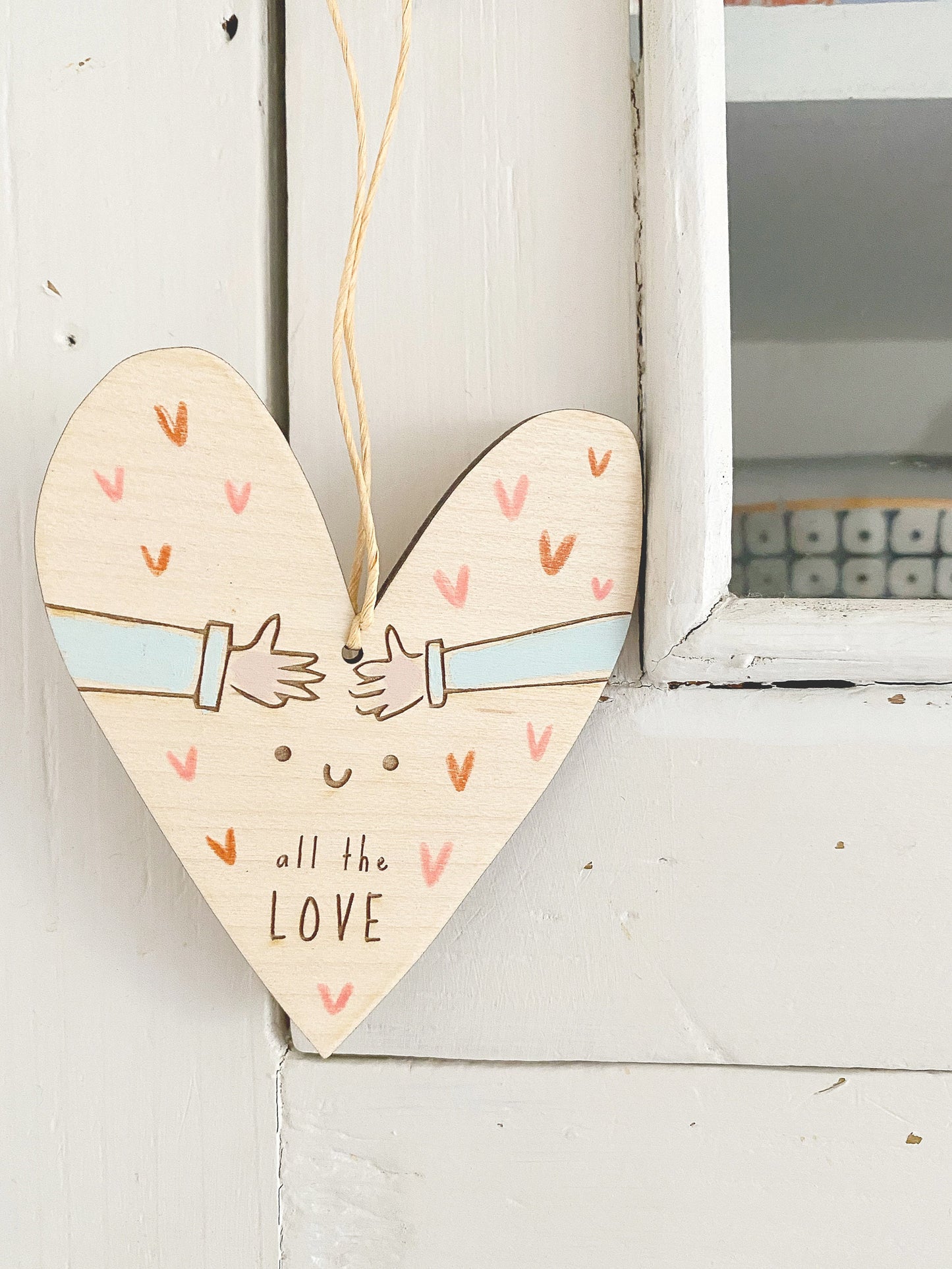 Wooden hug heart keepsake decoration